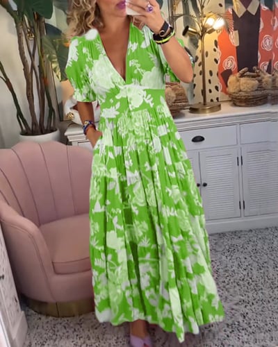 Carine | Rochie cu buzunare, decolteu în V, cu imprimeu floral