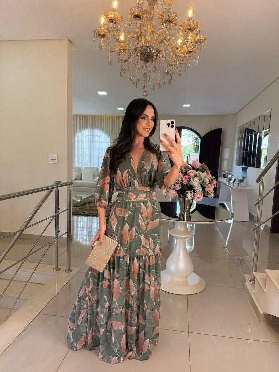 Lauriane – Rochie lungă cu flori, cu croi confortabil pentru zile elegante
