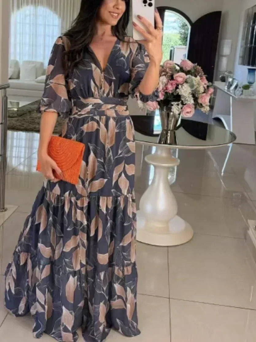 Lauriane – Rochie lungă cu flori, cu croi confortabil pentru zile elegante