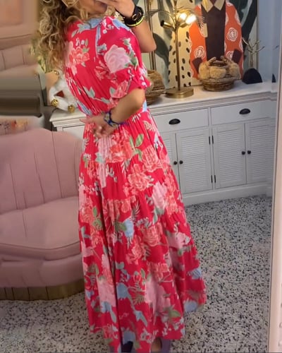 Carine | Rochie cu buzunare, decolteu în V, cu imprimeu floral