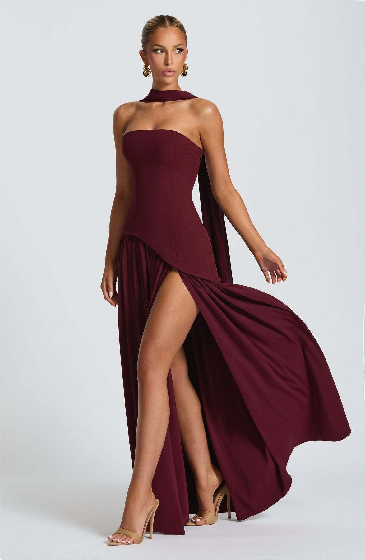 Oliwia - Rochie Lungă Elegantă și Fluidă