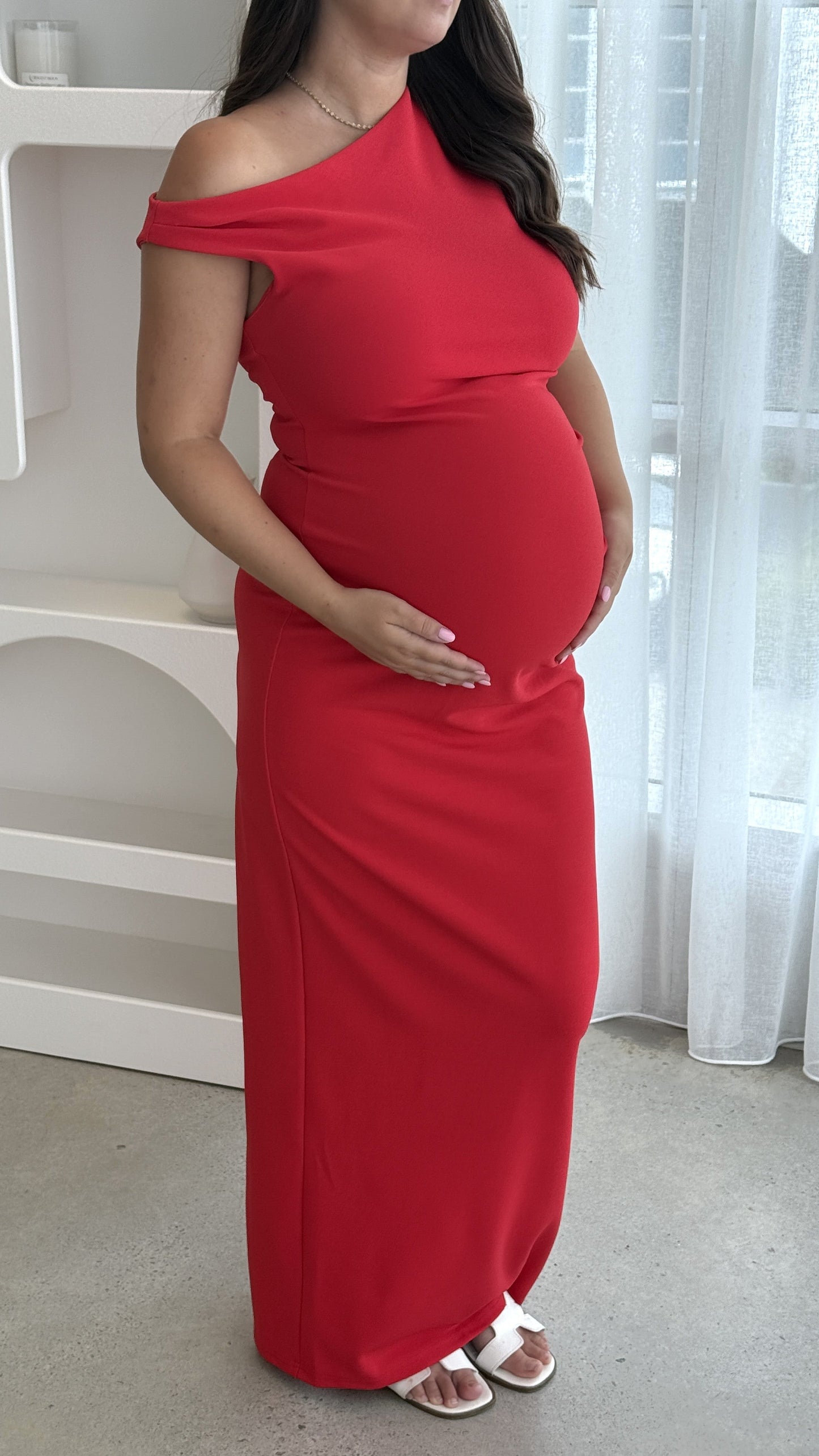 Lilah – Rochie lungă sculptantă cu un farmec irezistibil