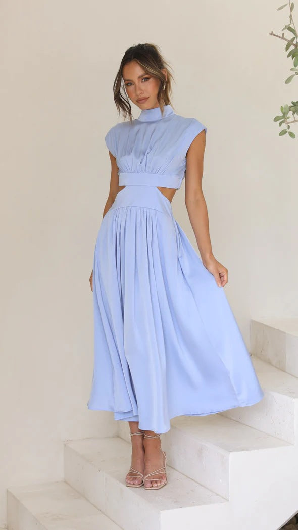 Quincy – Rochie Midi cu Decupaj și Buzunare