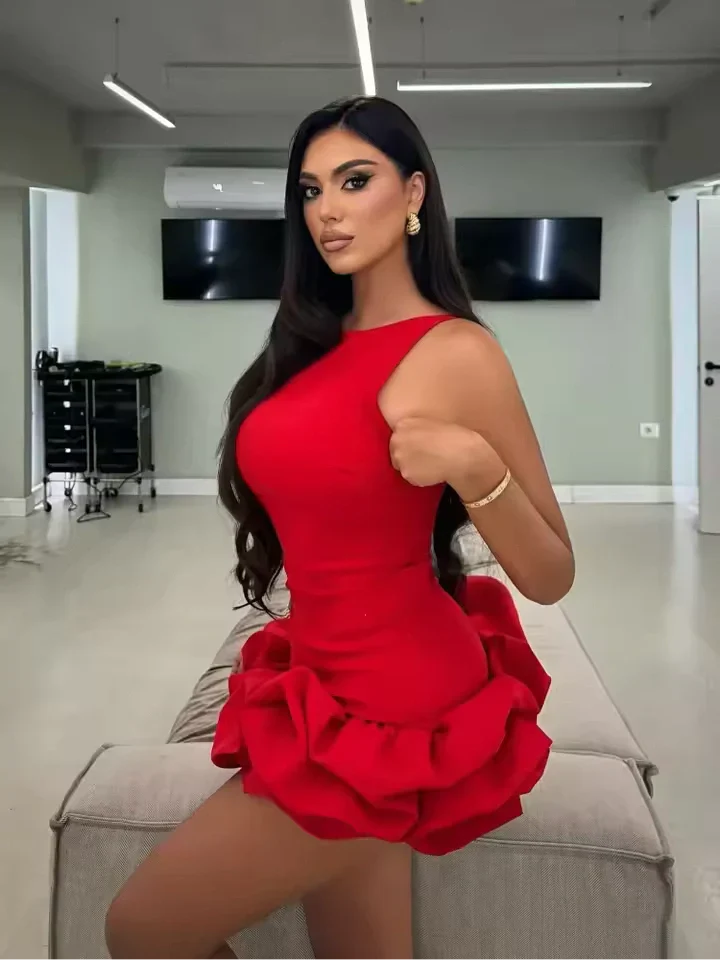 Fabiana - Rochie Scurtă Elegantă cu Volane