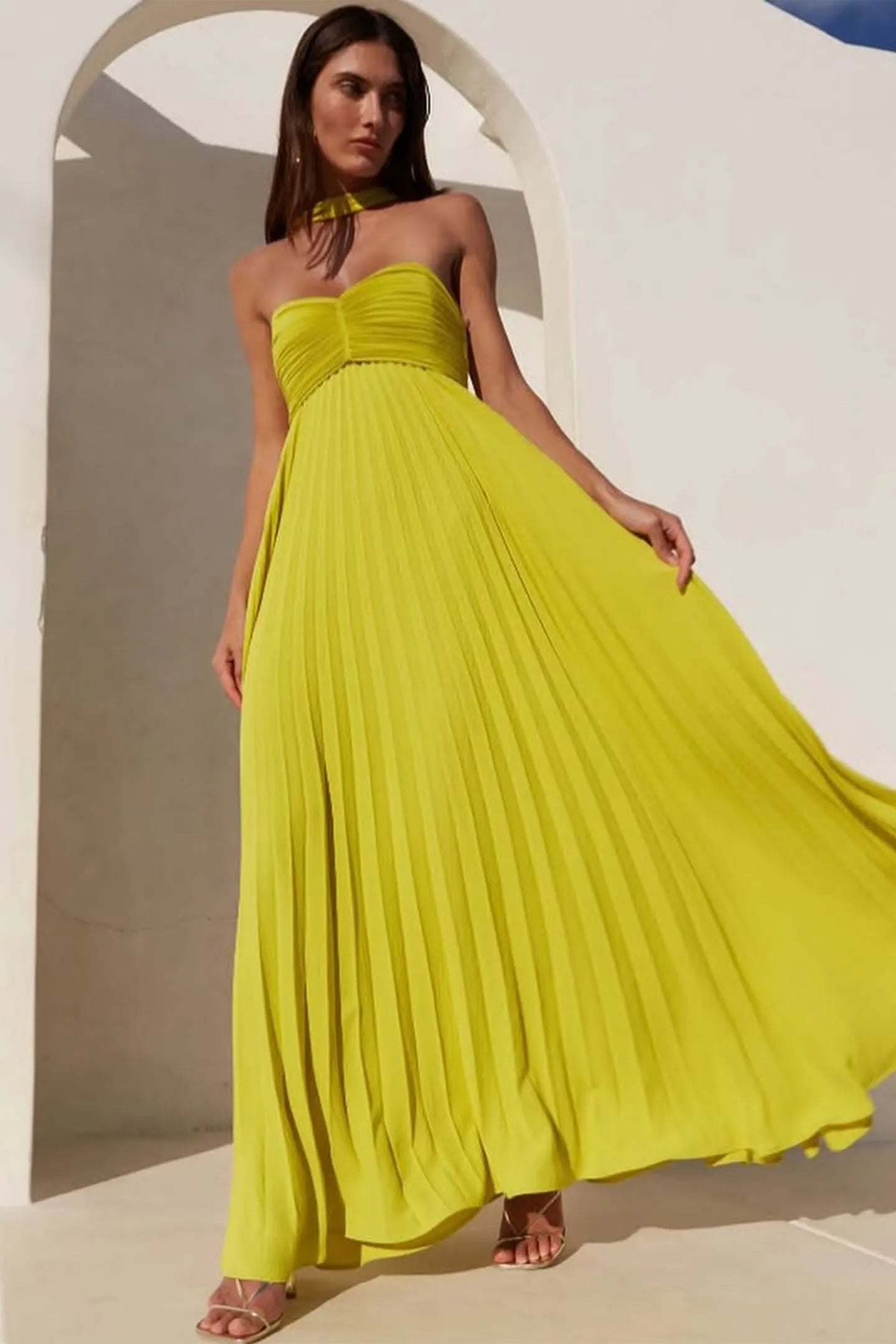 Isavelle – Rochie Lungă Plisată Fără Bretele