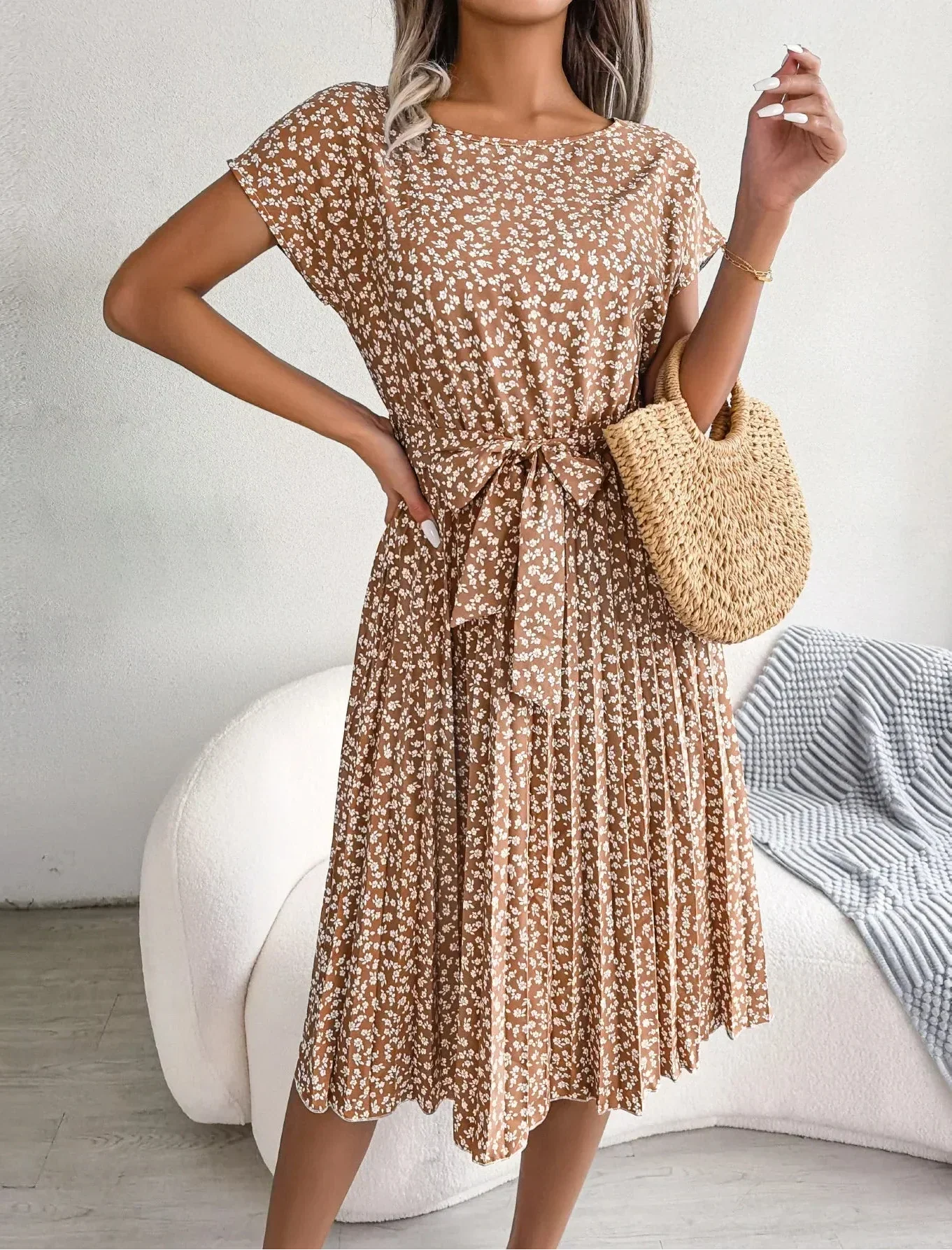 Lilienne – Rochie de vară elegantă