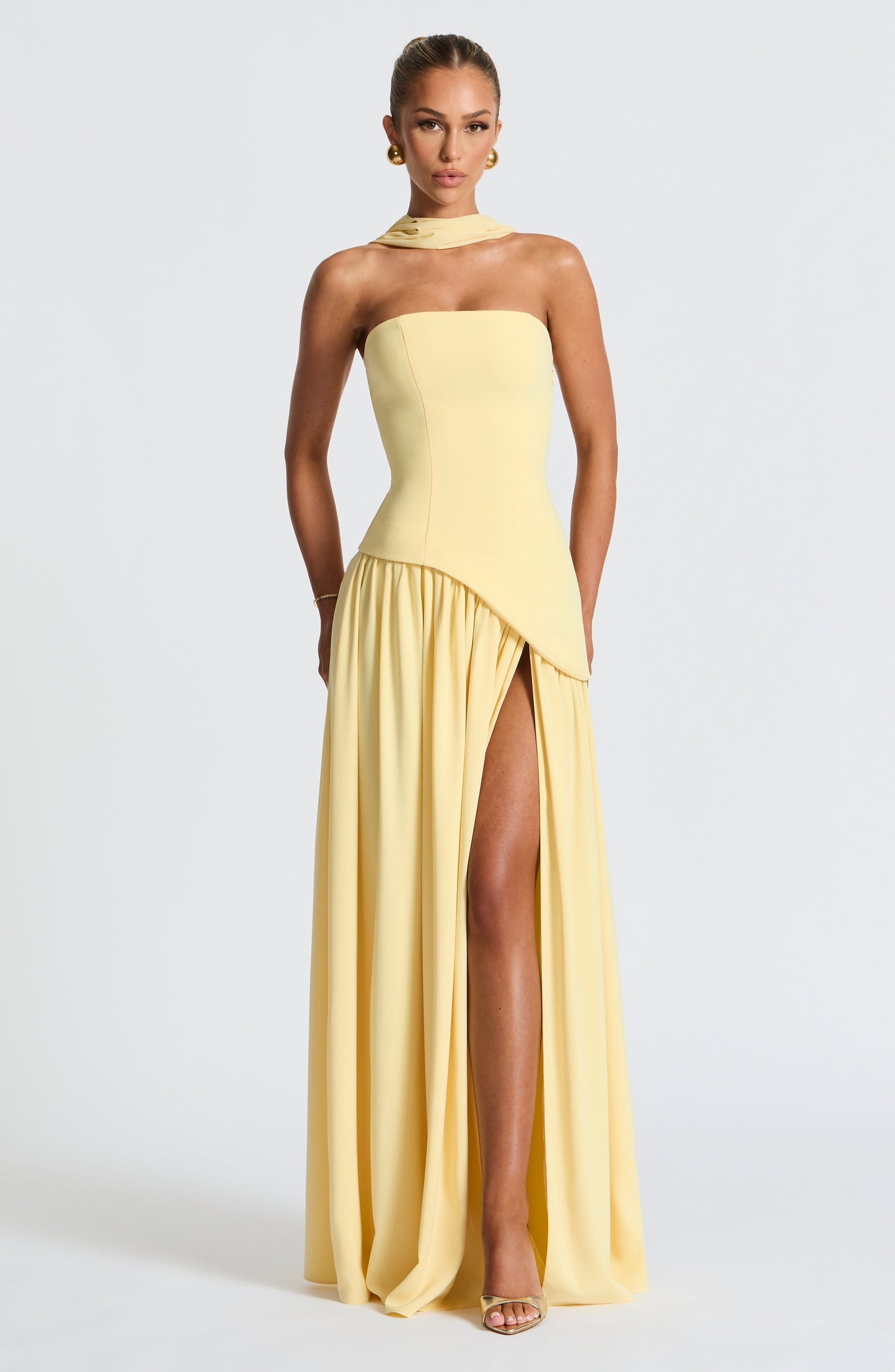 Oliwia - Rochie Lungă Elegantă și Fluidă