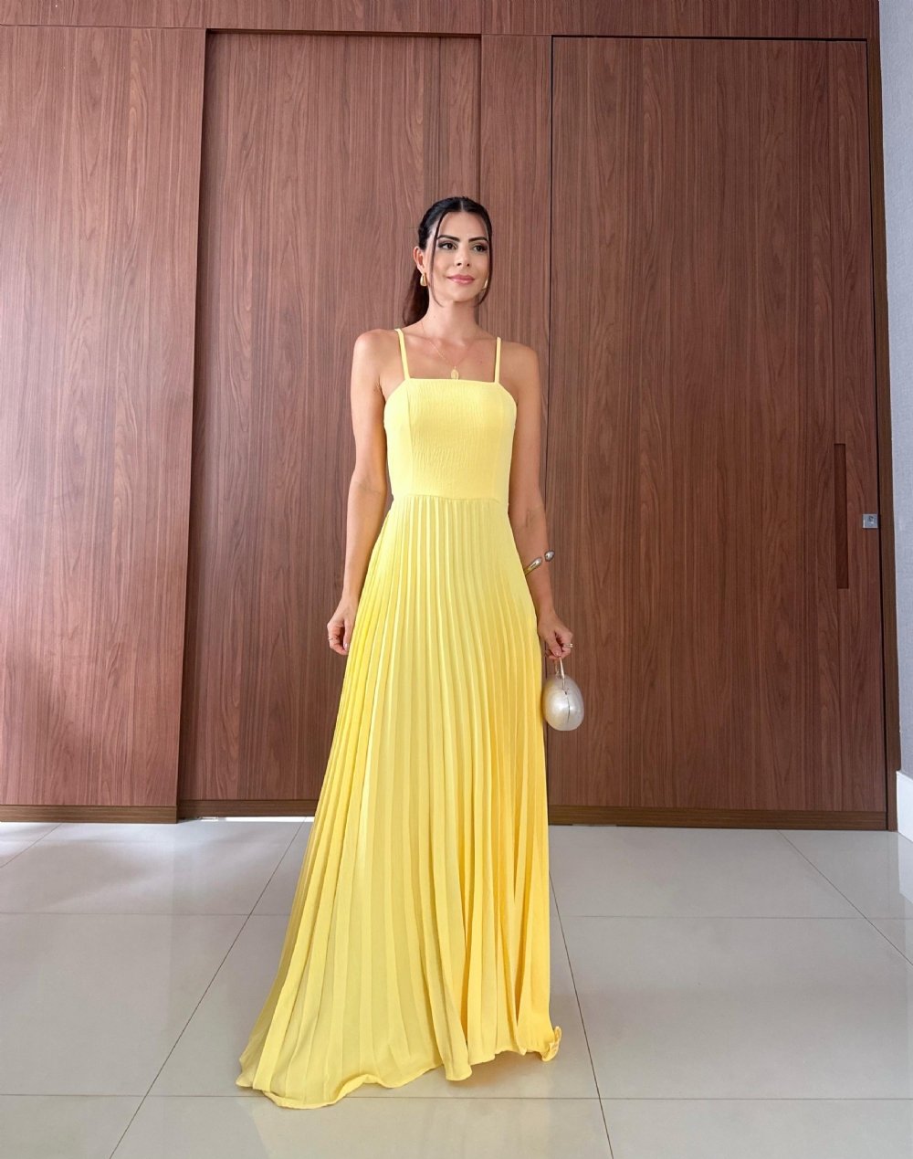 Kimberly - Rochie lungă plisată cu bretele subțiri