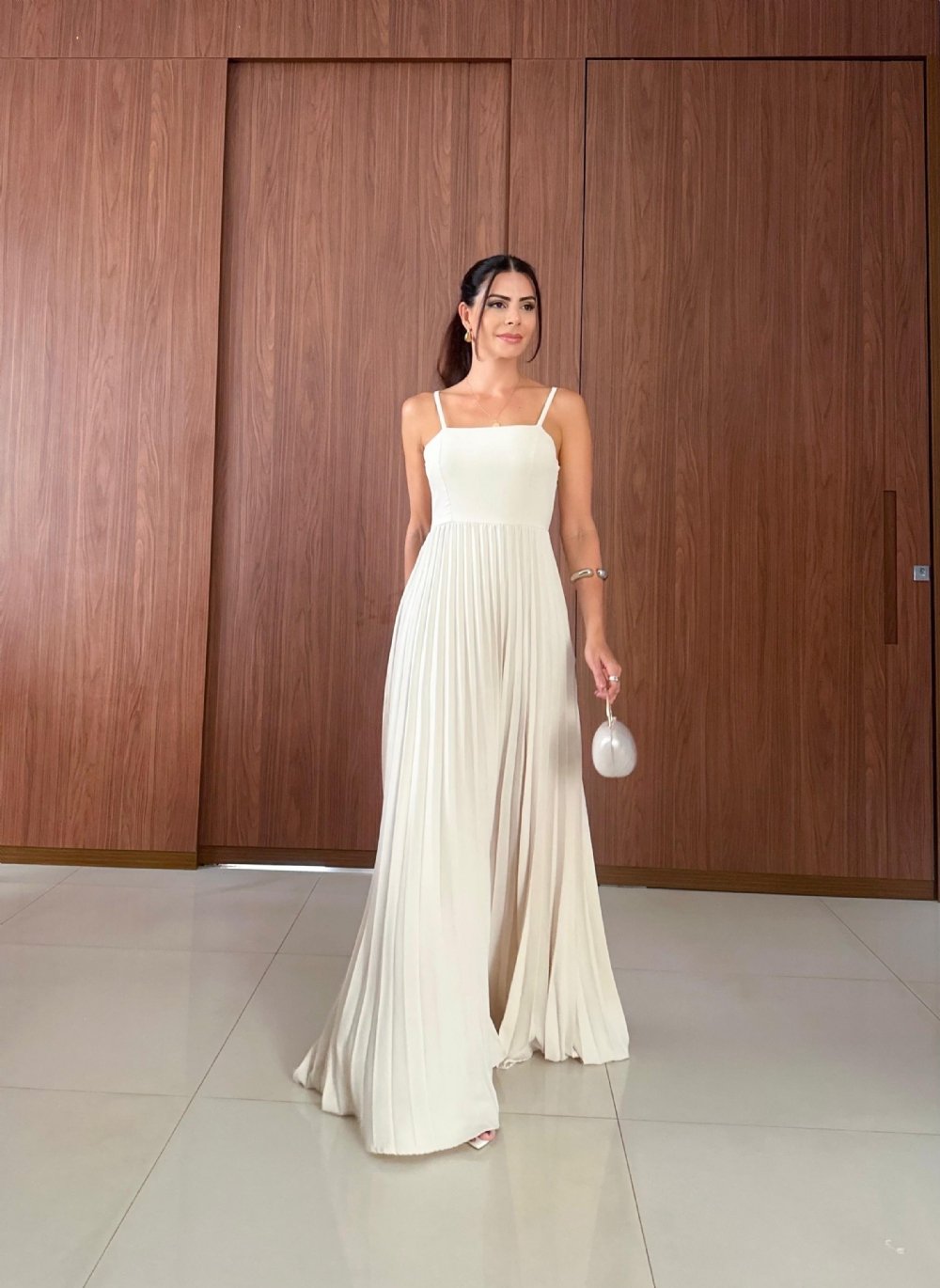 Kimberly - Rochie lungă plisată cu bretele subțiri