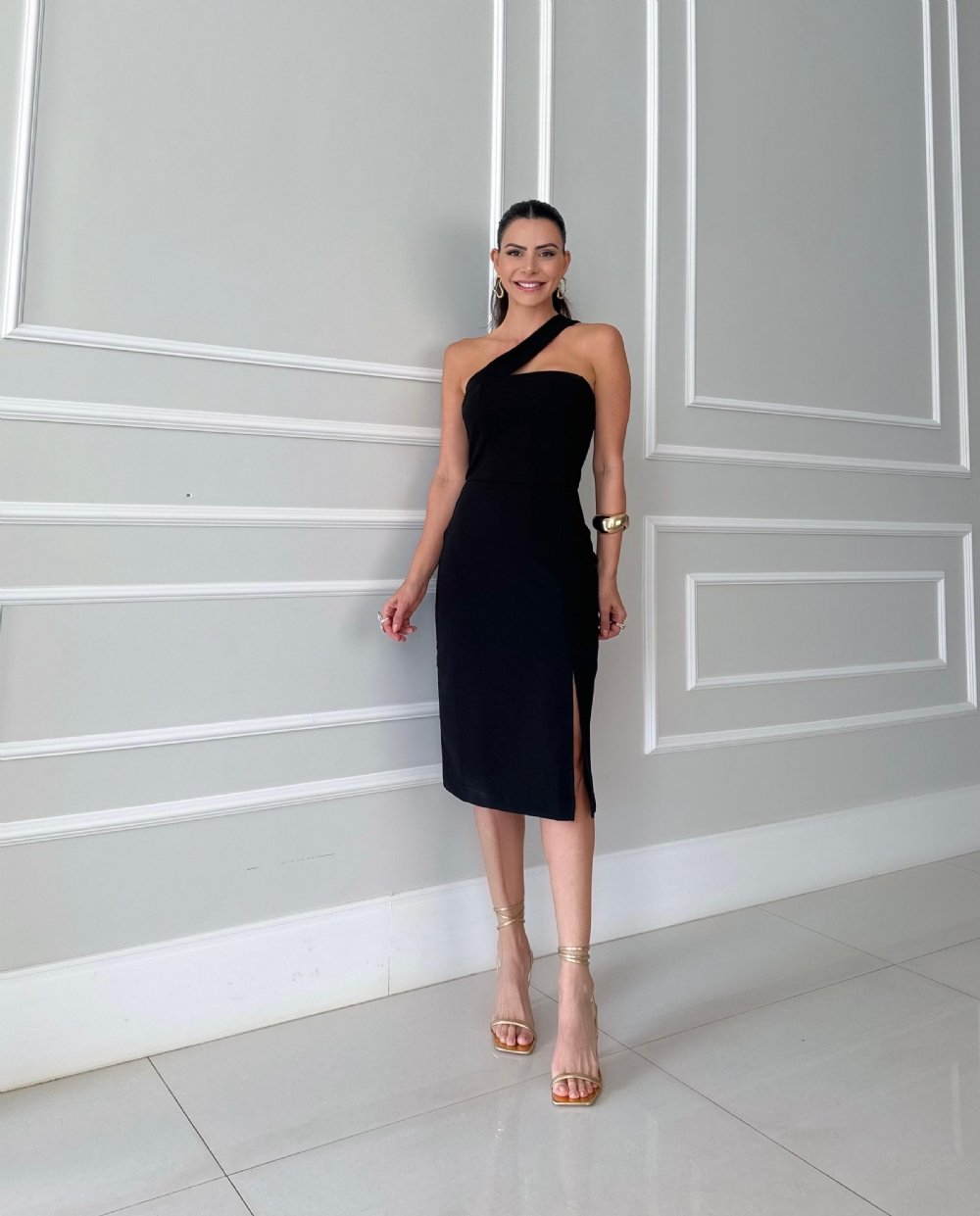 Natacha - Rochie midi asimetrică cu fante elegantă