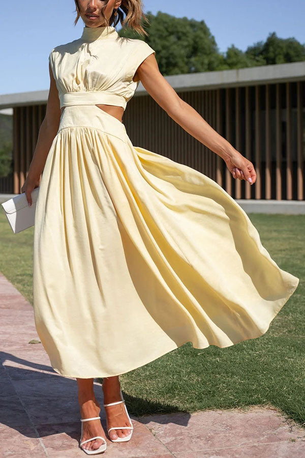 Quincy – Rochie Midi cu Decupaj și Buzunare