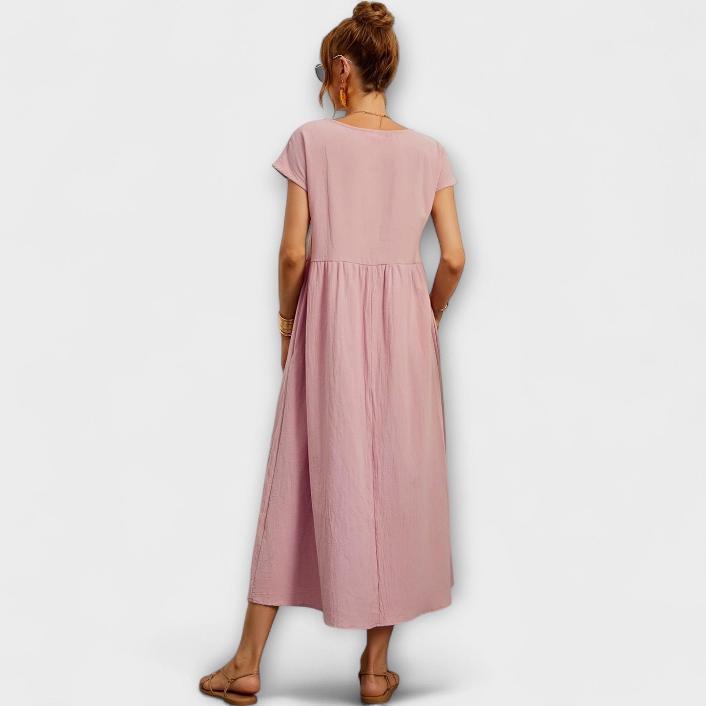 Magnolia – Rochie feminină elegantă cu farmec atemporal