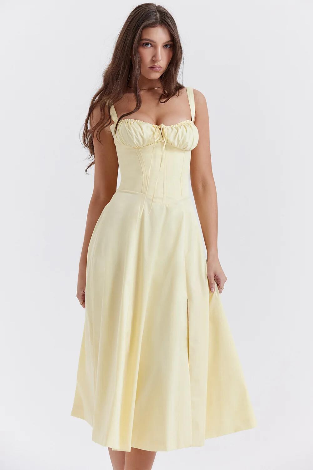 Kiana – Rochie ajustată