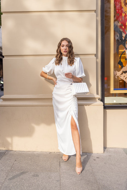 Liora - Rochie Lungă Fluidă și Luminoasă