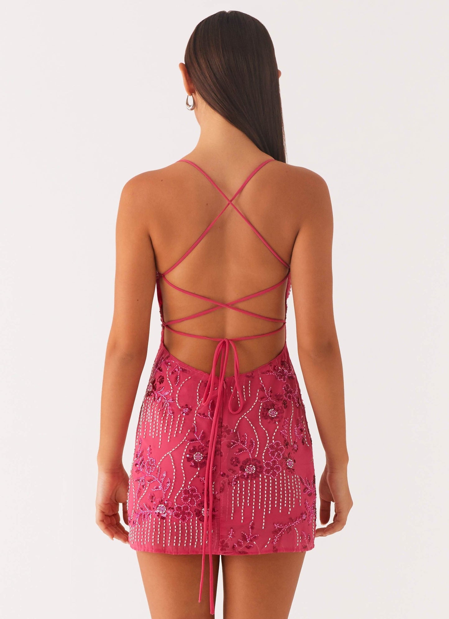 Christiane – Rochie Mini Strălucire și Eleganță